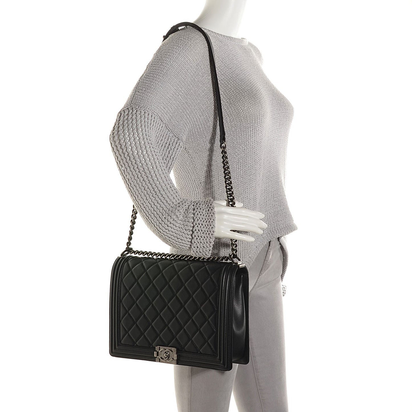 Calfskin Quilted Large Boy Flap Black