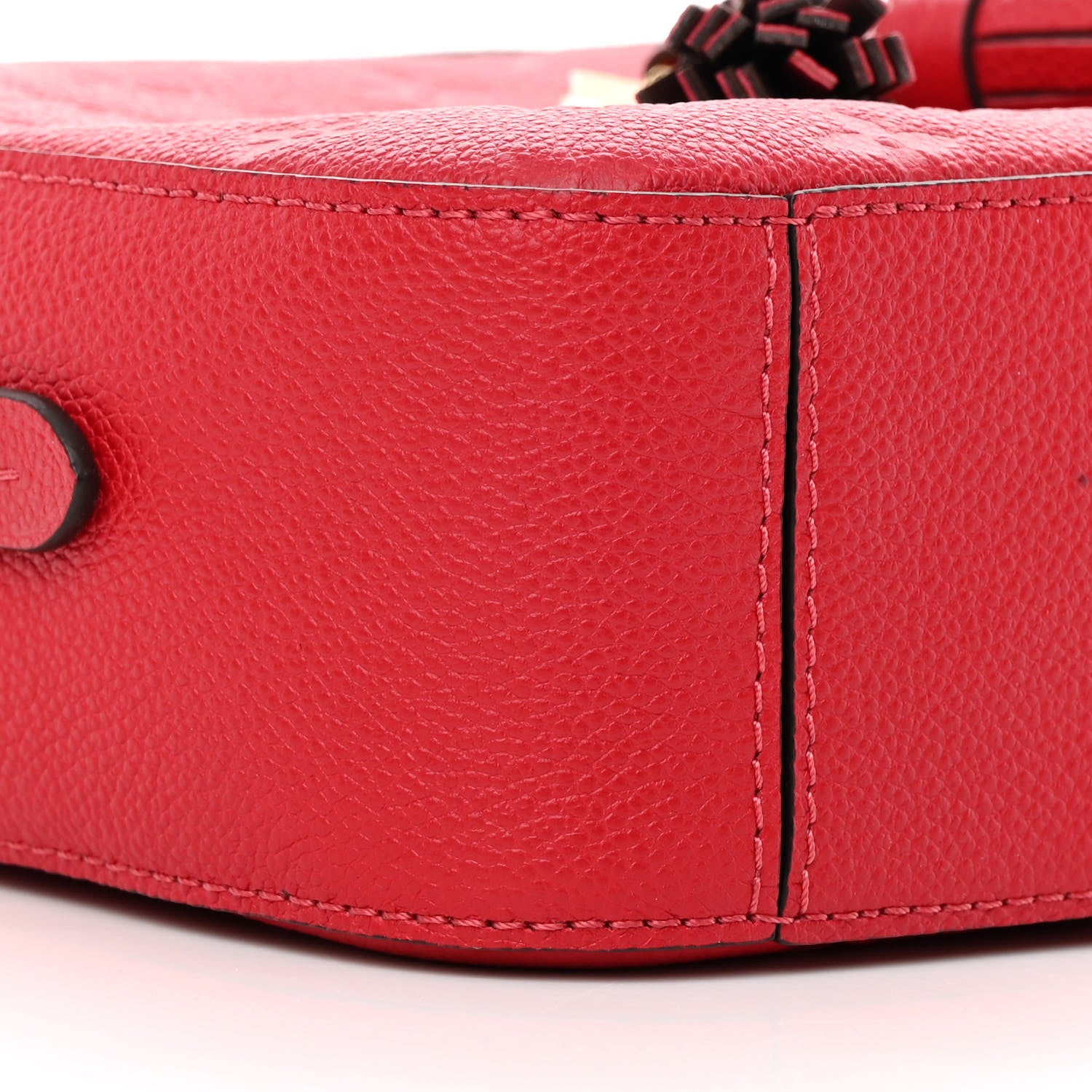 Louis Vuitton Empreinte Saintonge Scarlet 10 of 15