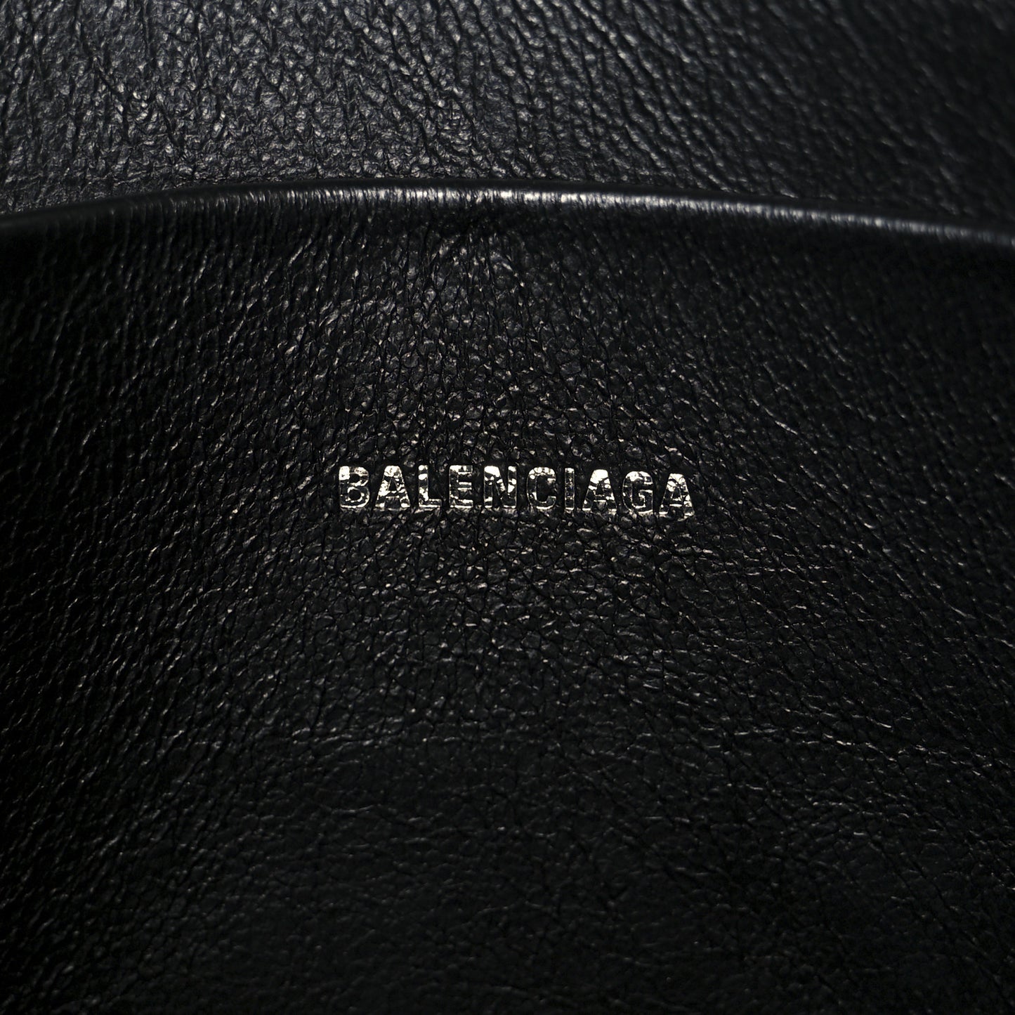 Shiny Calfskin Crocodile Embossed Logo Large Cash Pouch With Handle Fluo Green