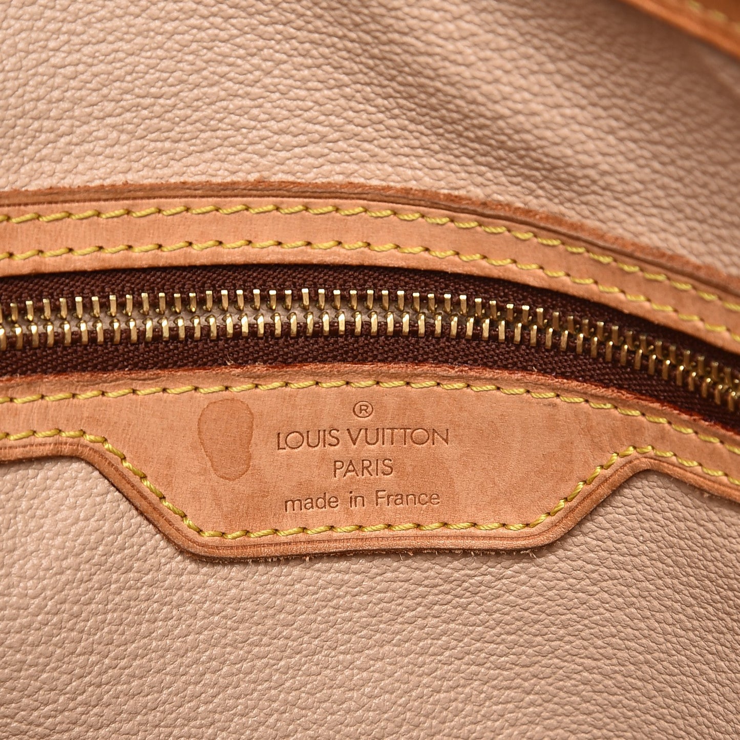 Monogram Bucket 27