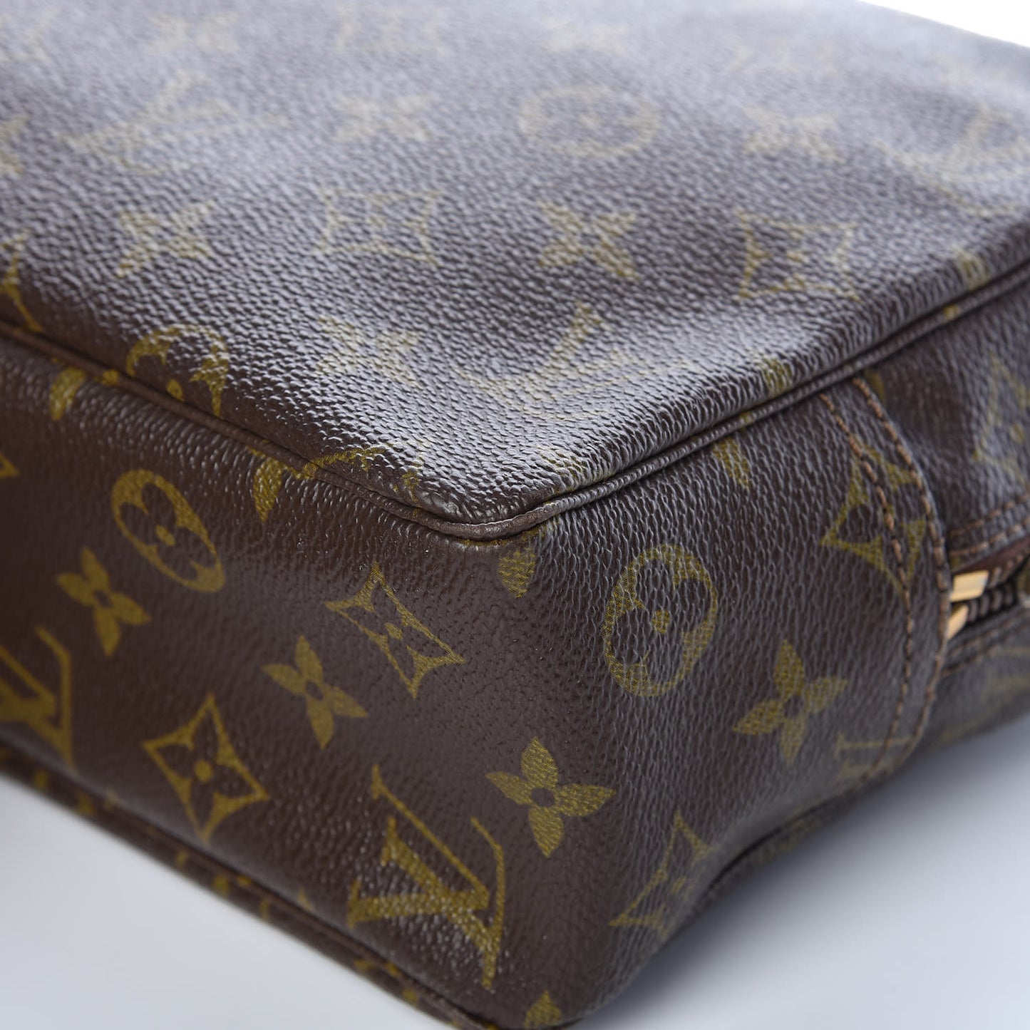 Monogram Trousse Toilette 28