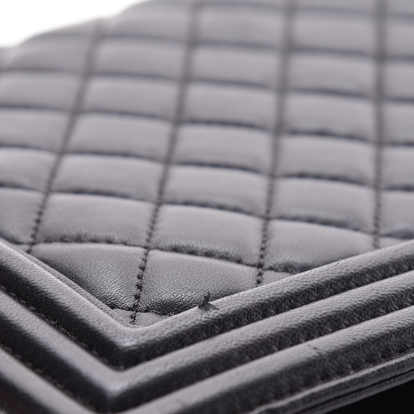 Lambskin Quilted New Medium Boy Flap Black
