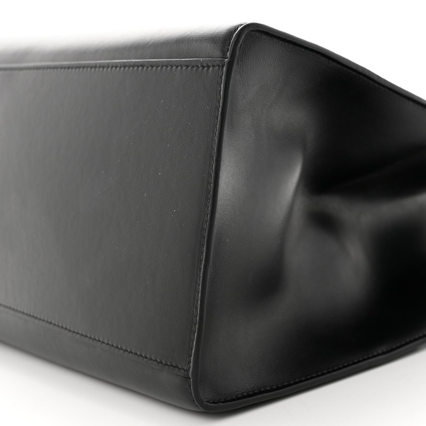 Smooth Calfskin Cabas 16 Bag Black