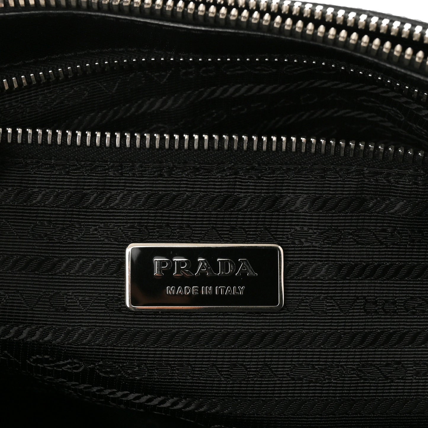 Saffiano Small Galleria Double Zip Tote Black