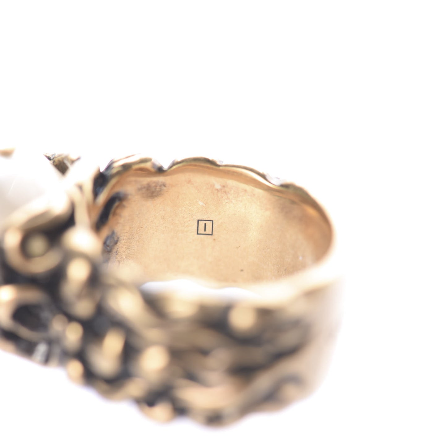 Metal Pearl Ring 6 Aged Gold
