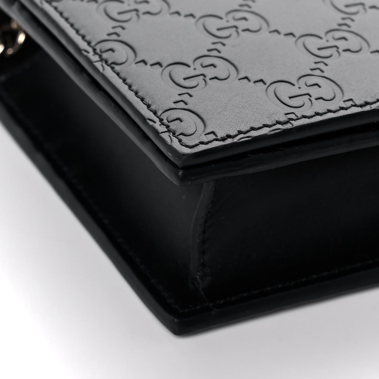 Guccissima Signature Bowy Chain Wallet Black