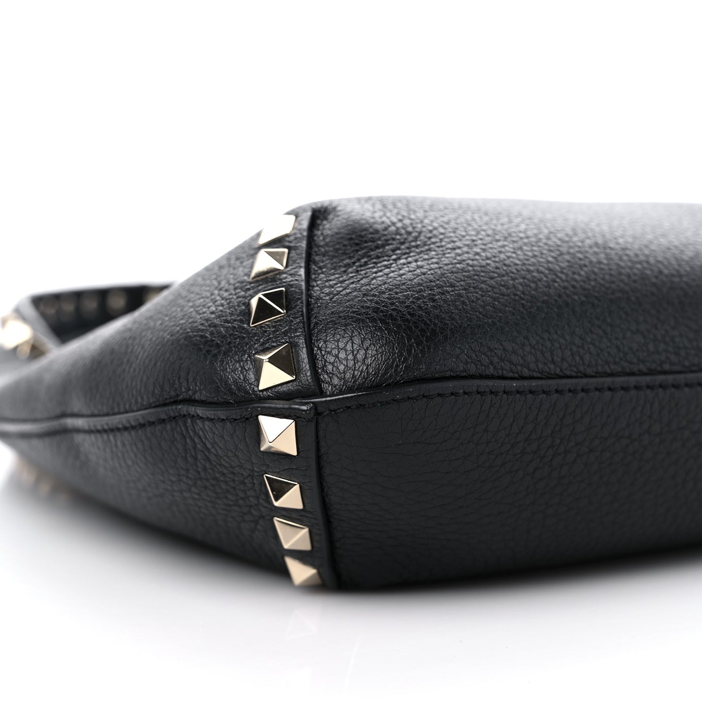 Pebbled Calfskin Small Rockstud Flip Lock Hobo Black