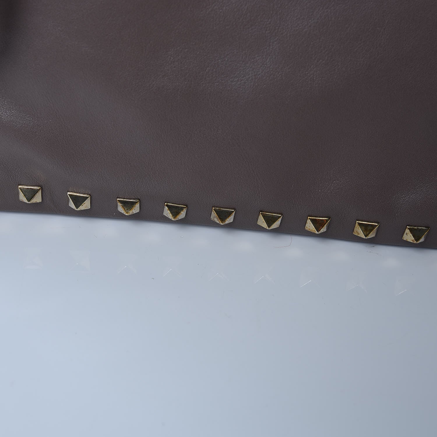 Valentino Garavani Vitello Large Rockstud Zip Wristlet Pouch Taupe 13 of 17