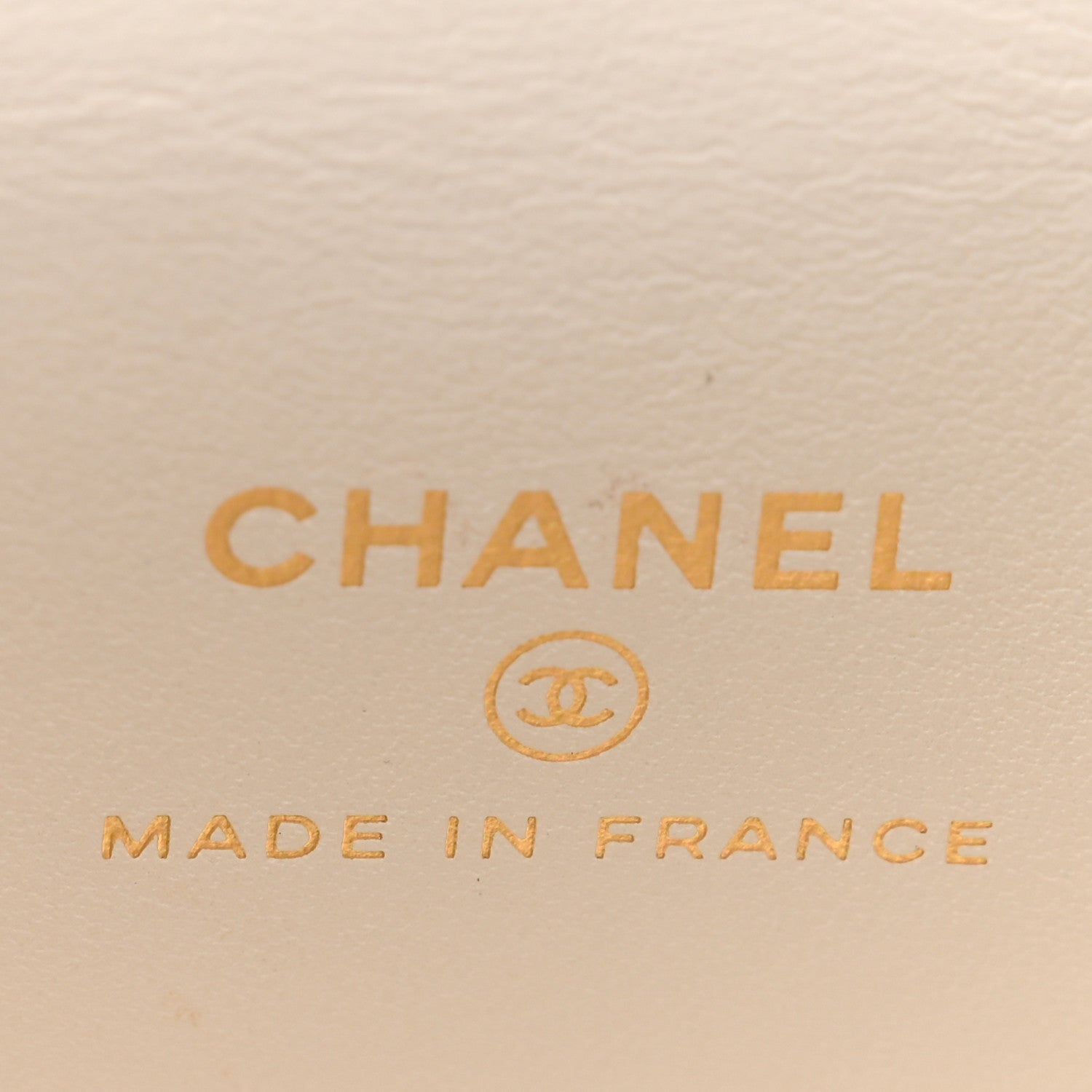 Chanel Caviar Quilted Enamel Coco Casino Mini Vanity Case With Chain White 6 of 11