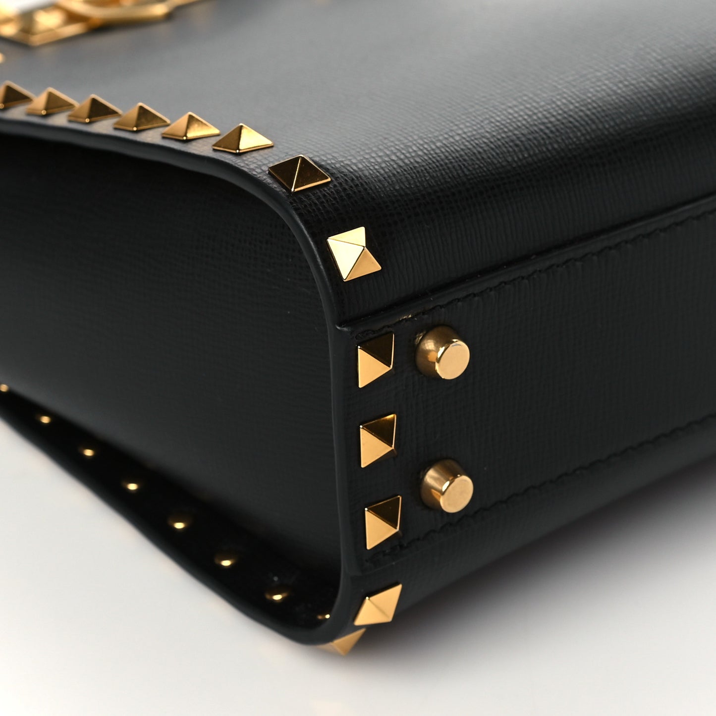 Grainy Calfskin Rockstud Alcove Tote Black