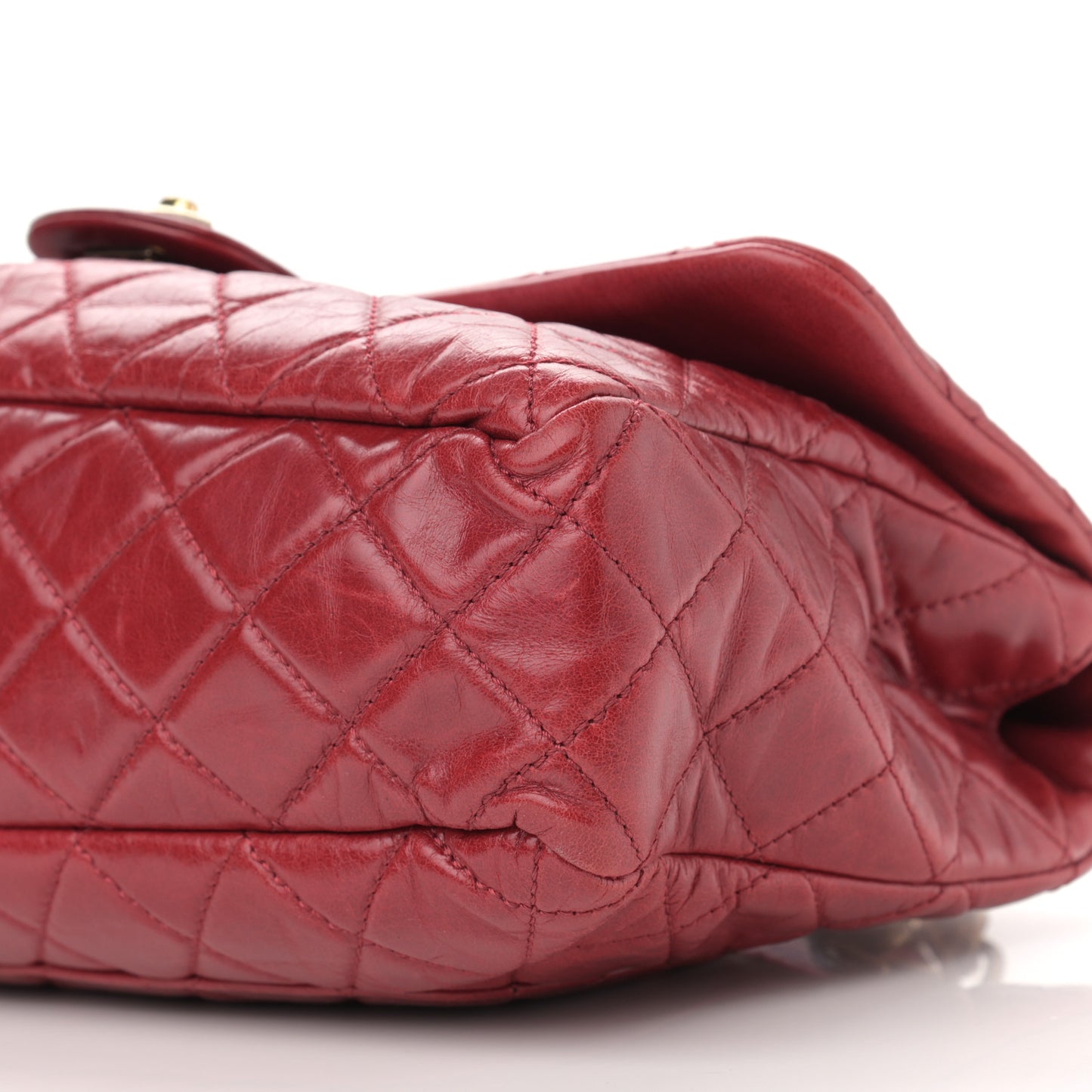 Glazed Calfskin Castle Rock Large Flap Red