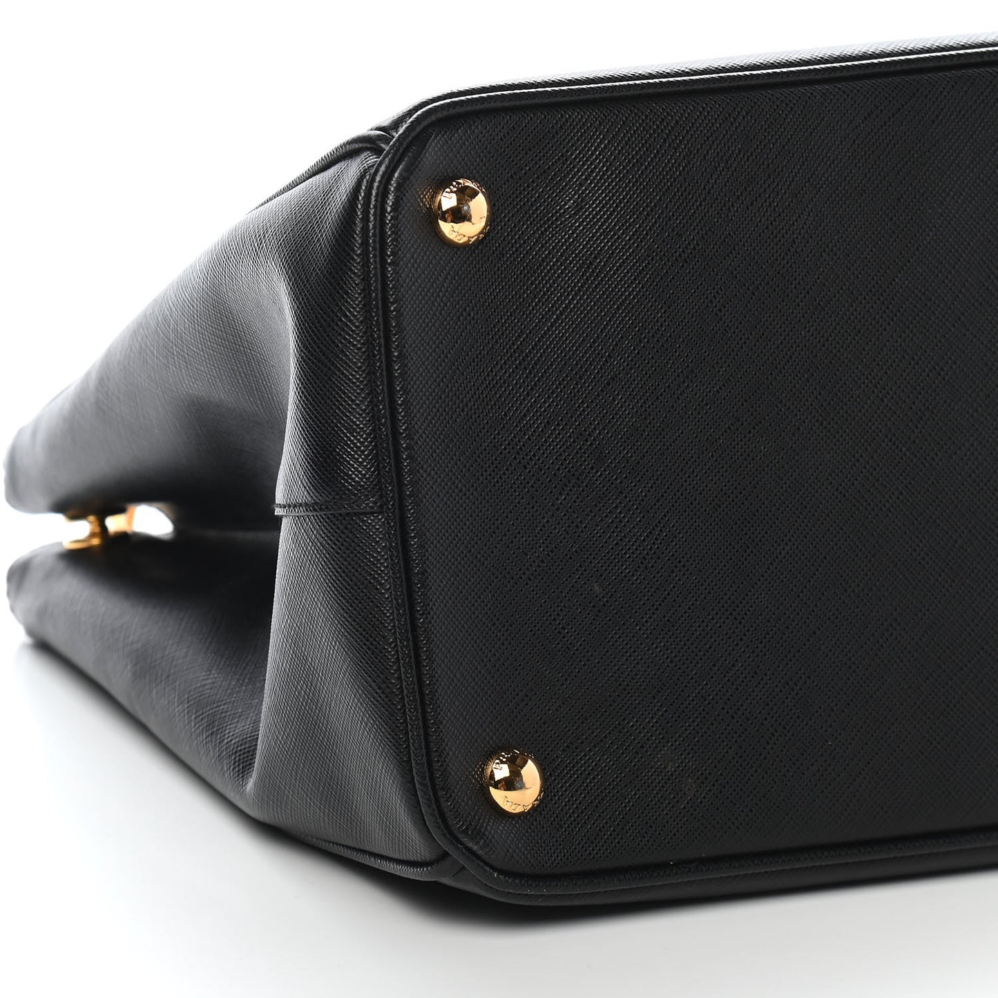 Saffiano Large Galleria Double Zip Tote Black