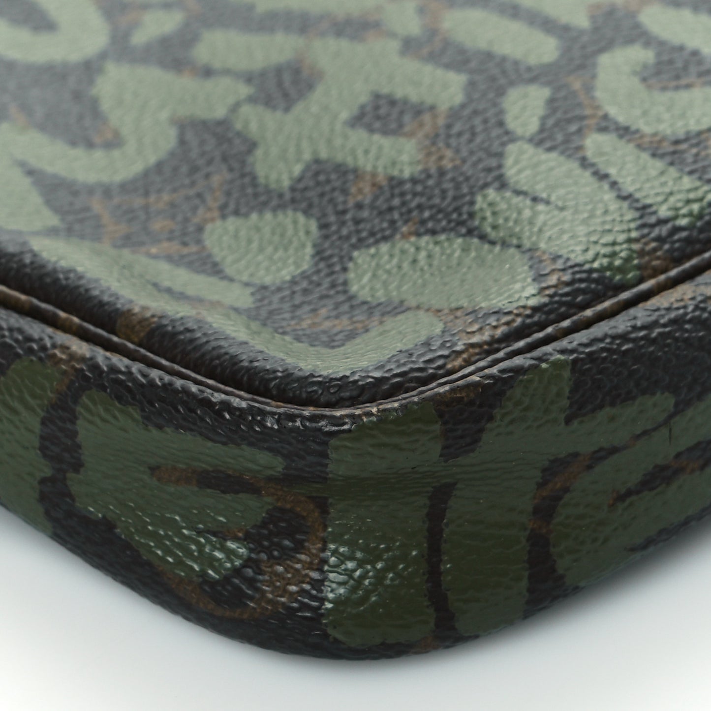 Monogram Graffiti Pochette Accessories Kaki