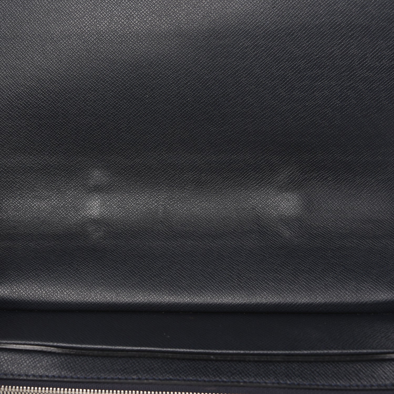 Louis Vuitton Taiga Vassili PM Messenger Bag Boreal 14 of 27