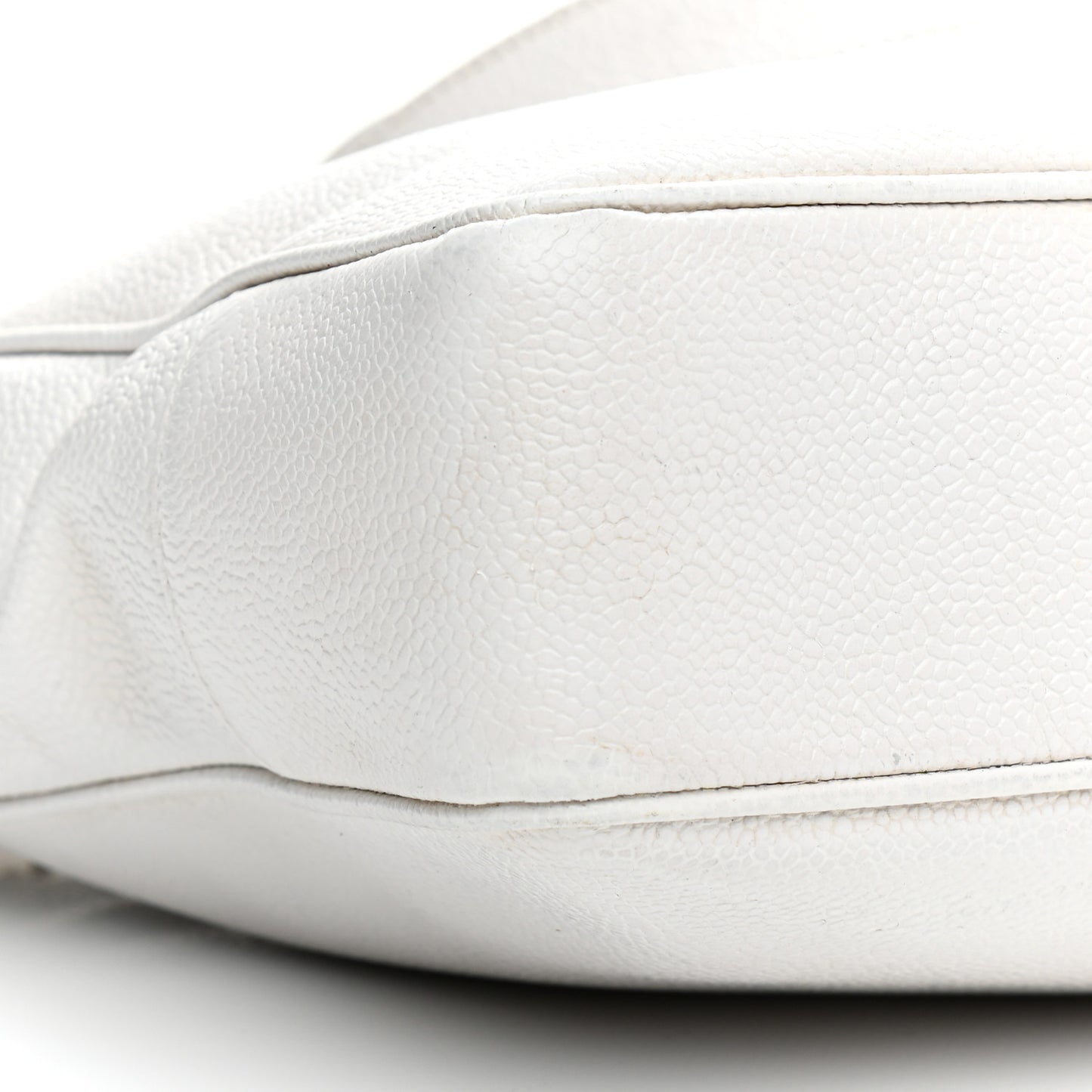 Caviar CC Shoulder Bag White