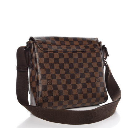 Louis Vuitton Damier Ebene District PM 3 of 7