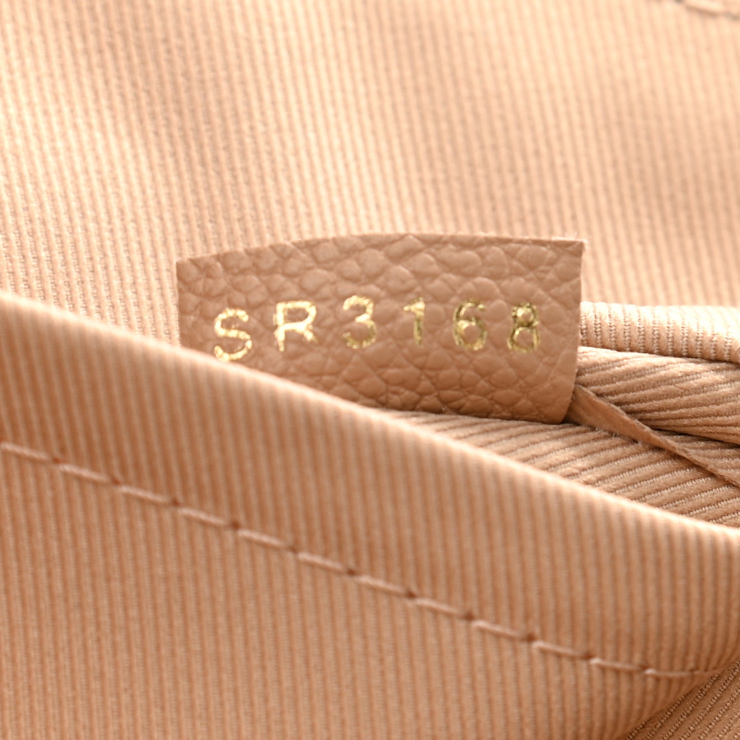 Damier Ebene Clapton Backpack Creme