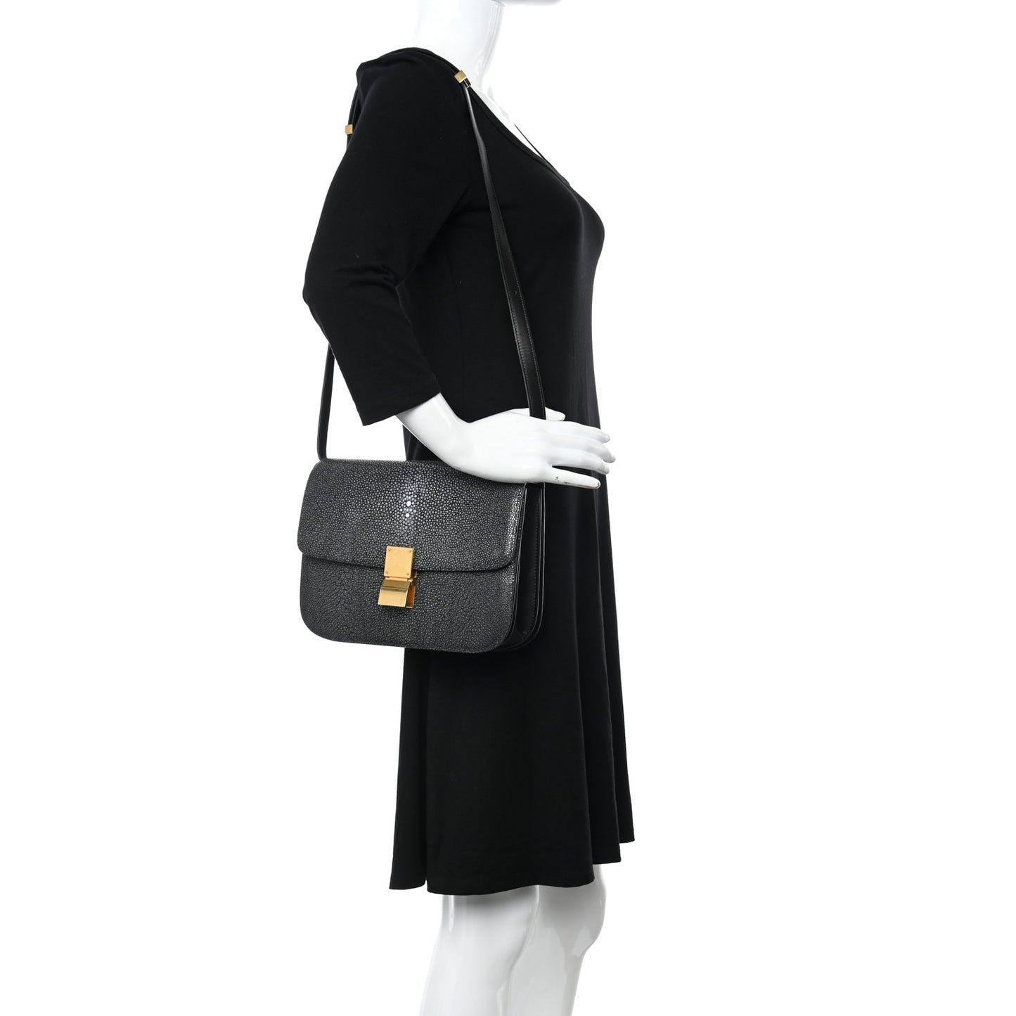 Stingray Medium Classic Box Flap Bag Black