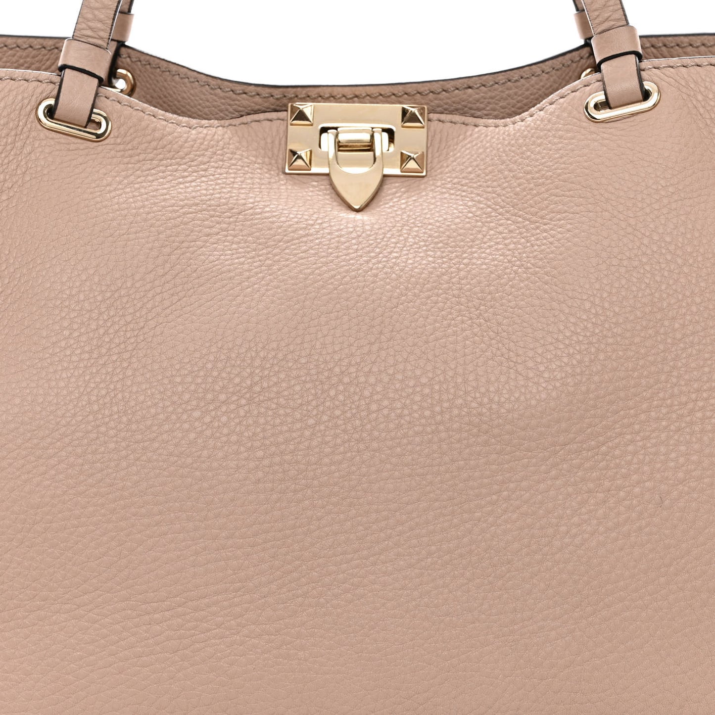 Pebbled Calfskin Medium Rockstud Tote Poudre