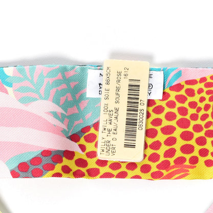 Hermes Silk Under The Waves Twilly Vert D Eau Jaune Soufre Rose 2 of 4
