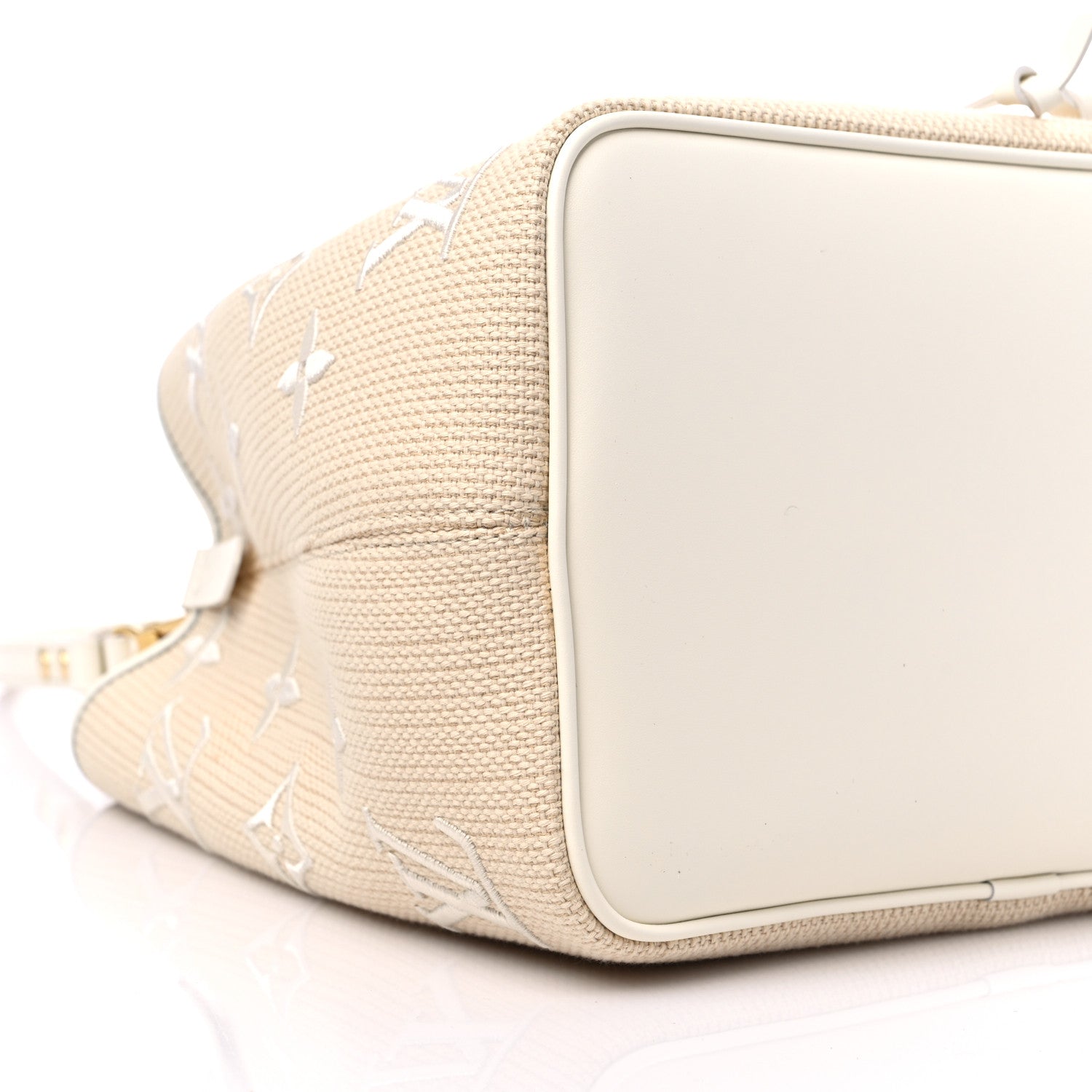 Louis Vuitton Cotton Monogram Embroidered Neonoe MM Beige White 7 of 8