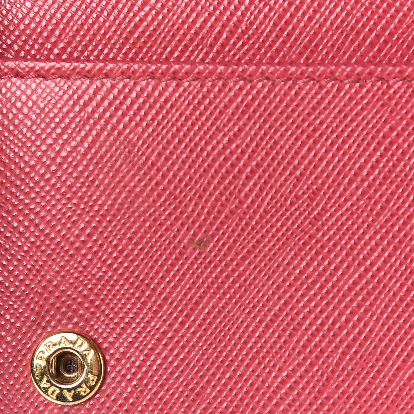 Saffiano Metal Oro Chain Wallet Peonia