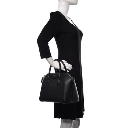 Givenchy Sugar Goatskin Small Antigona Black 2 of 15