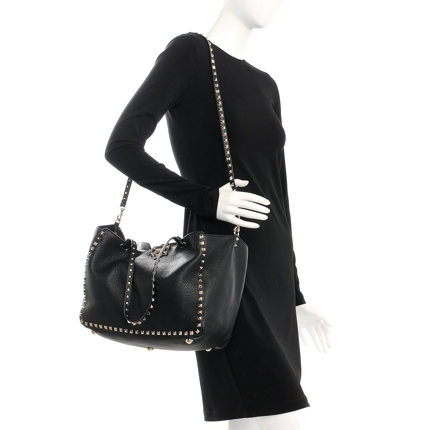 Pebbled Calfskin Medium Rockstud Tote Black