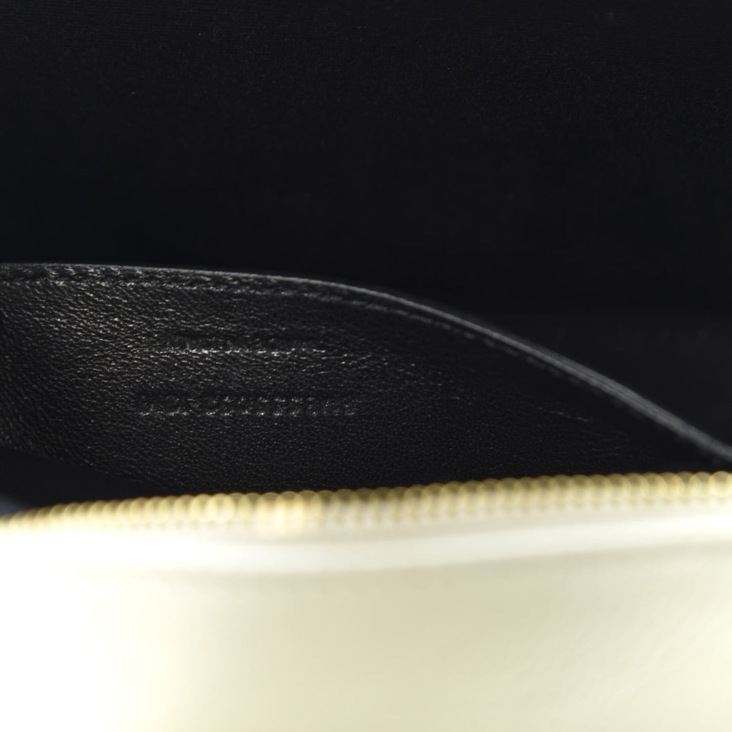 Lambskin Matelasse Monogram Vicky Camera Bag Crema Soft