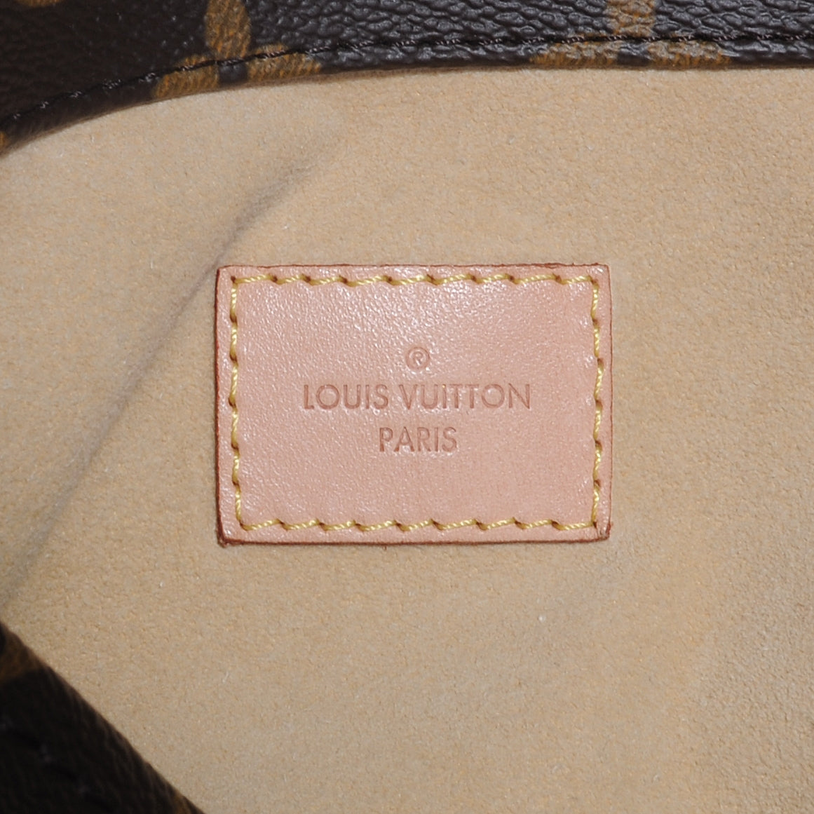 Louis Vuitton Monogram Artsy GM 6 of 8