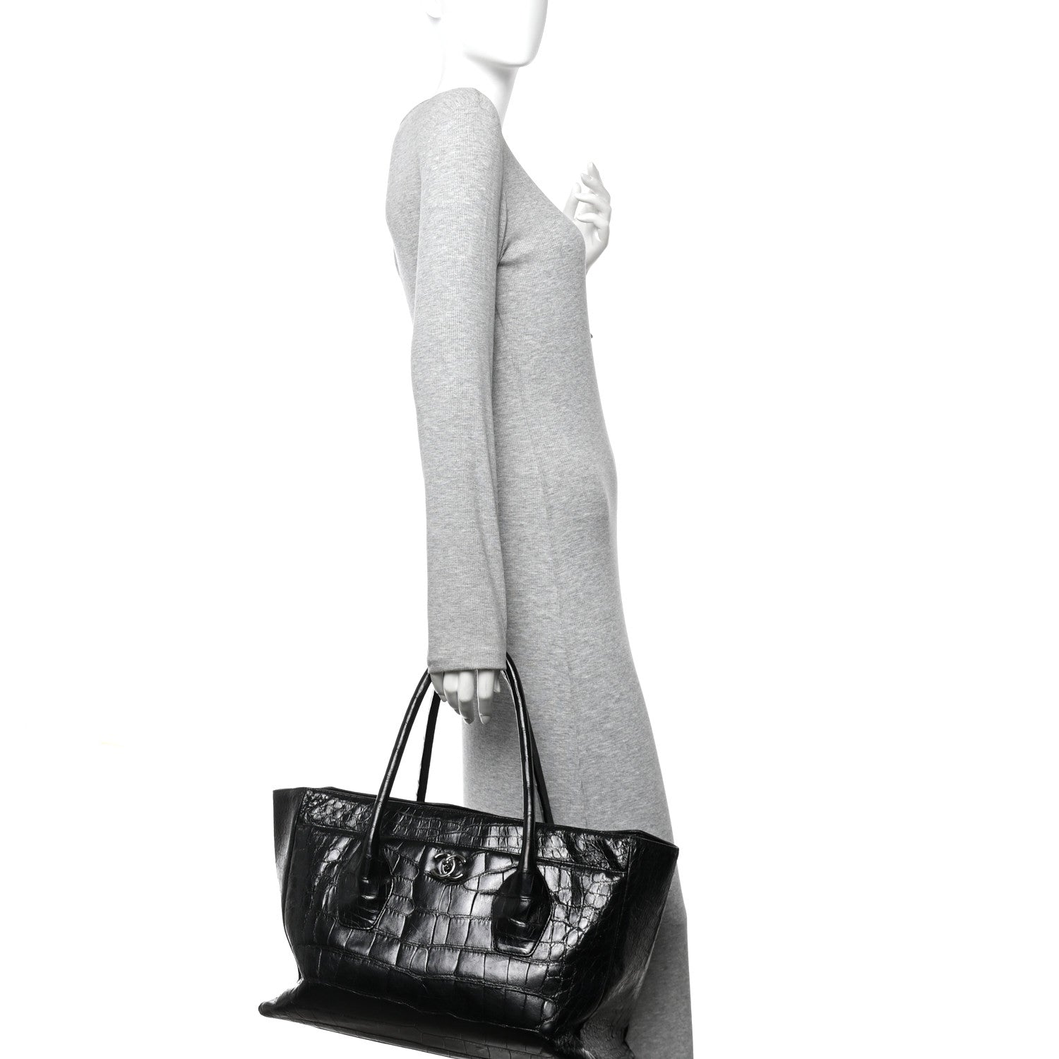 Chanel Alligator Executive Cerf Shopper Tote Black 2 of 11