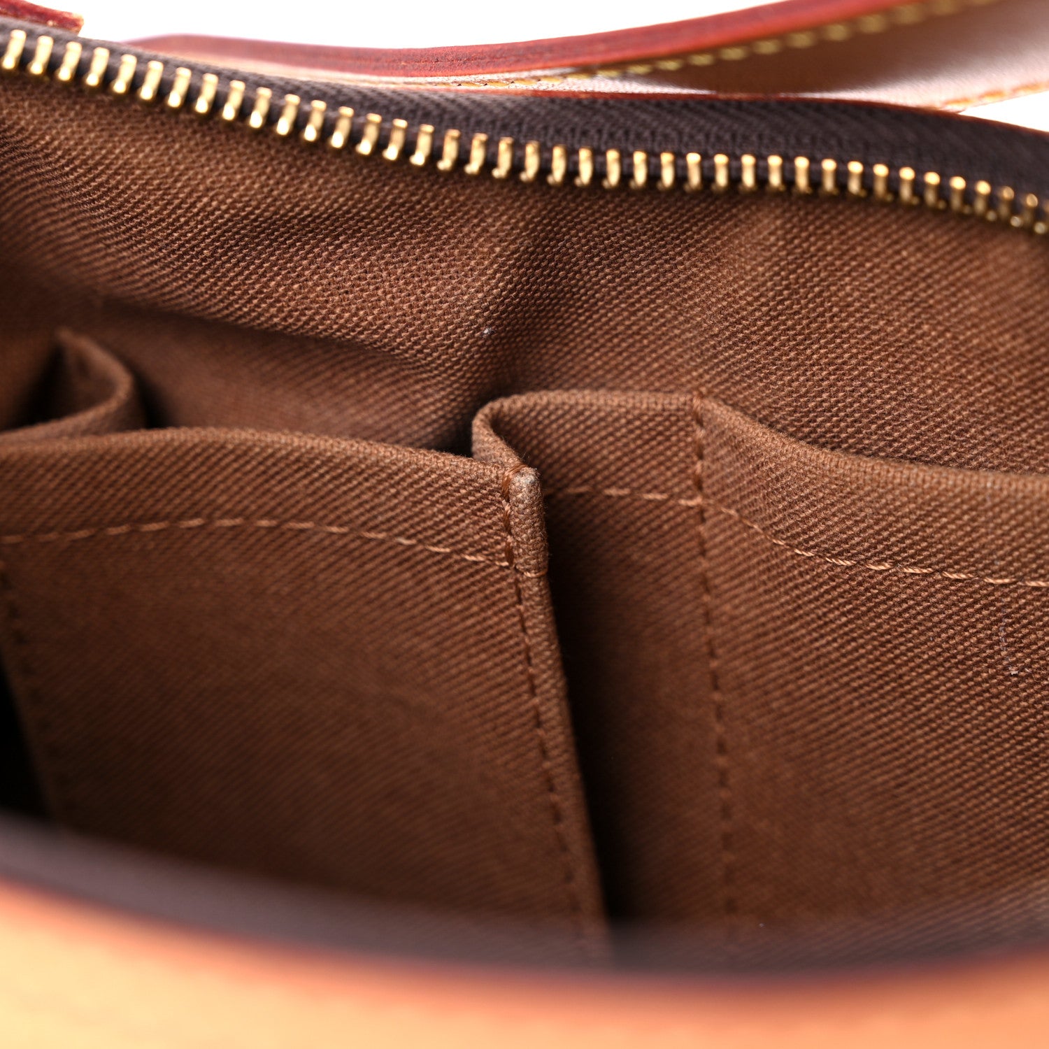 Louis Vuitton Monogram Thames PM 11 of 22