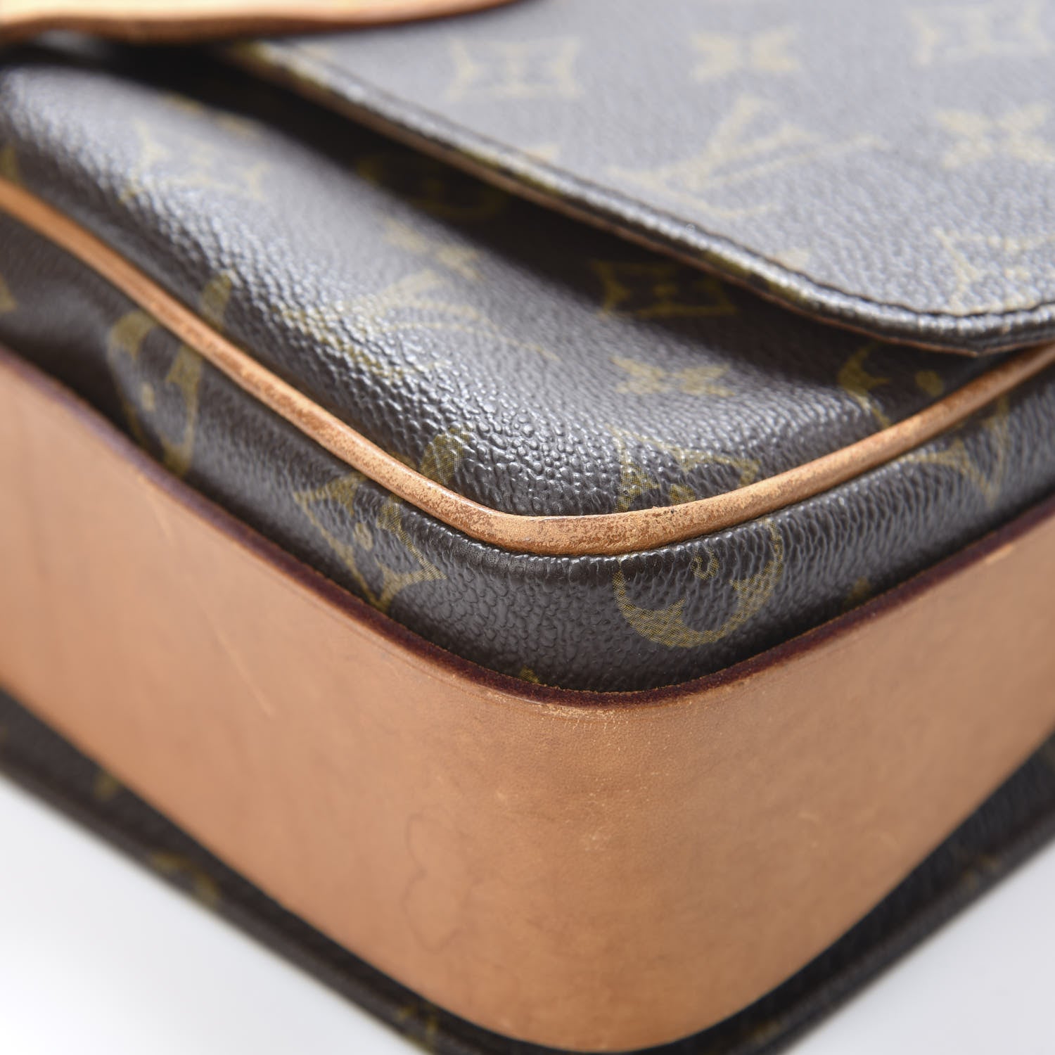 Louis Vuitton Monogram Cartouchiere 26 10 of 18