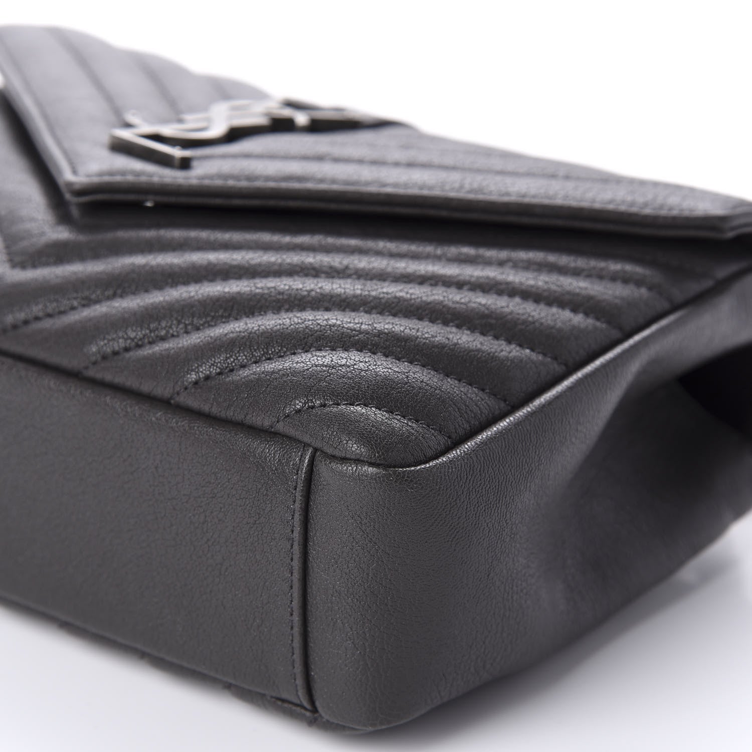 Saint Laurent Sheepskin Matelasse Chevron Monogram Medium College Bag Light Coal 7 of 12