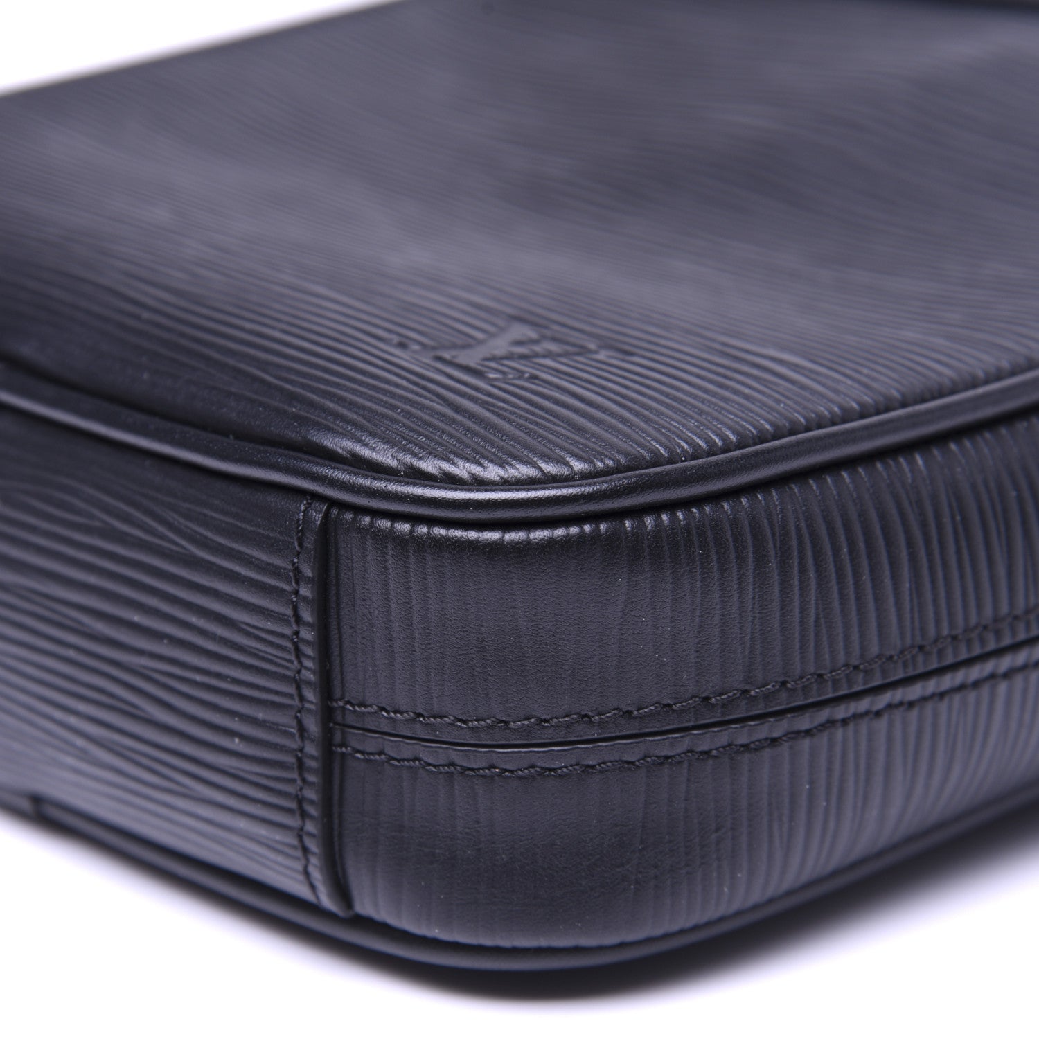 Louis Vuitton Epi Danube Slim PM Black 6 of 10