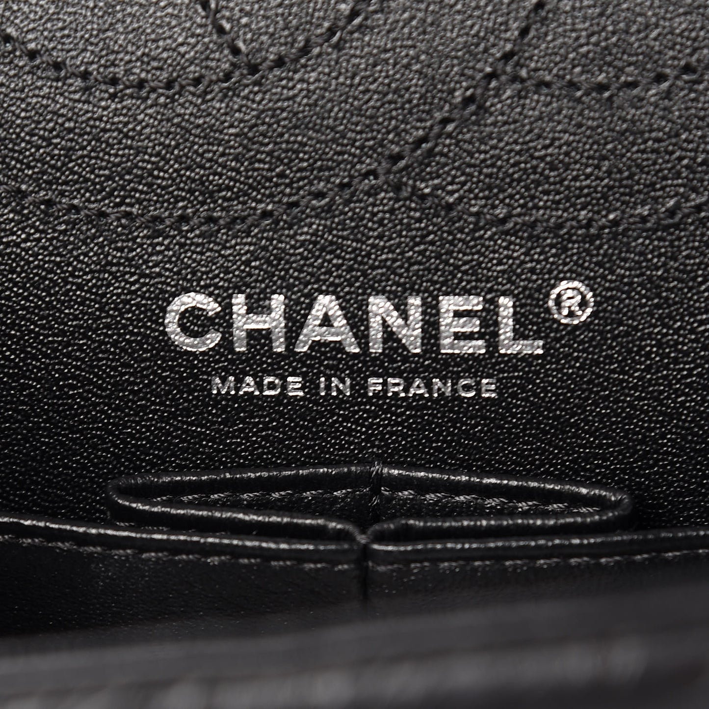 Aged Calfskin Chevron Quilted 2.55 Reissue 226 Flap Black