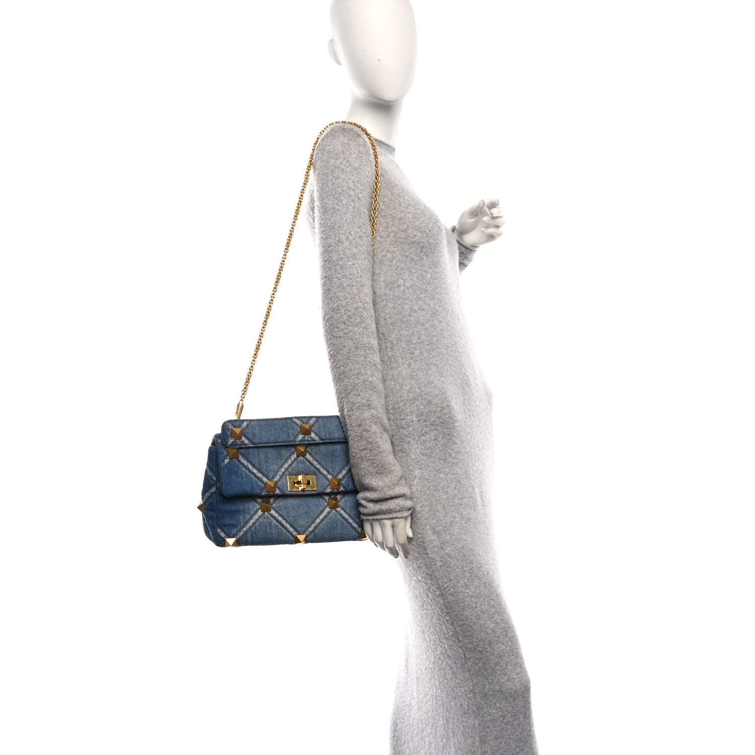 Valentino Garavani Denim Large Roman Stud Shoulder Bag Light Denim Selleria 2 of 9