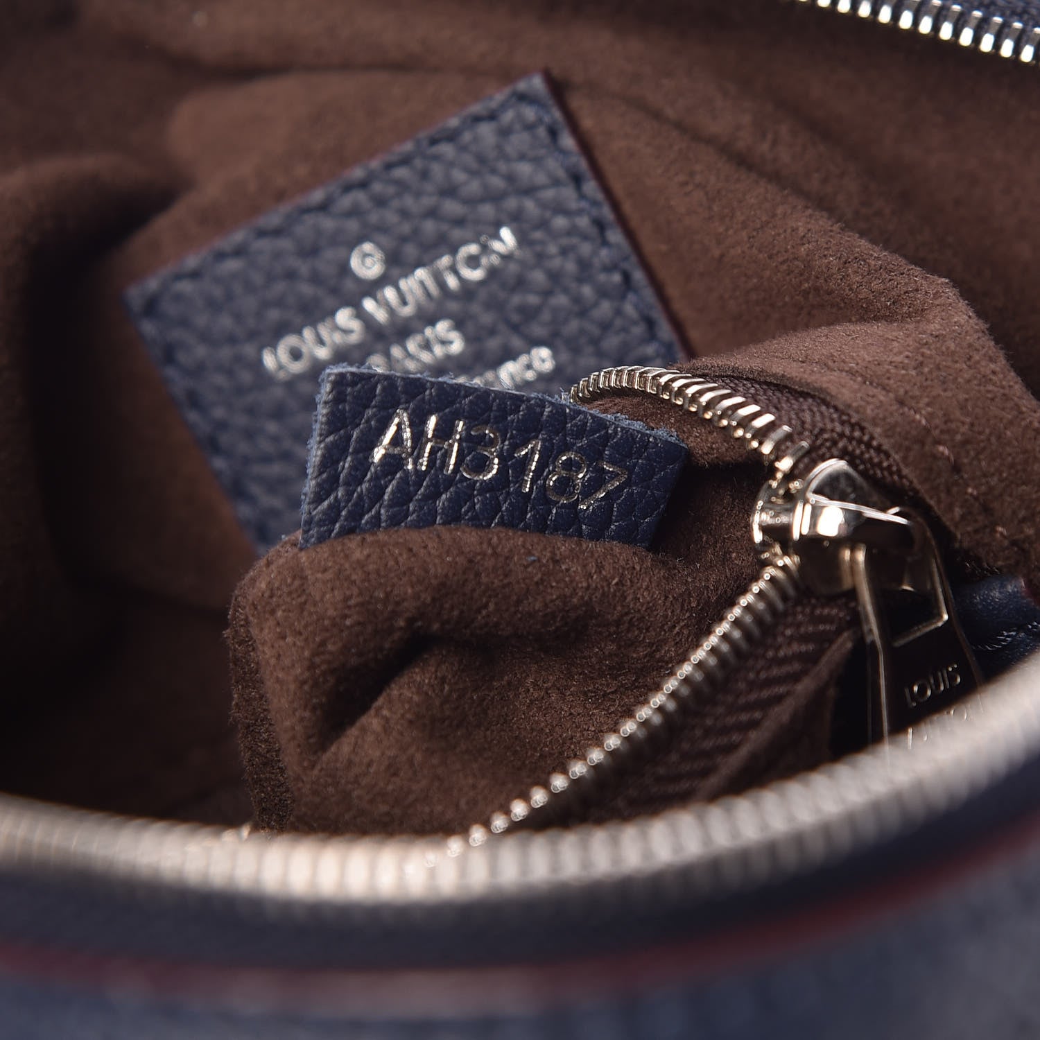 Louis Vuitton Mahina Babylone Chain BB Marine 7 of 10