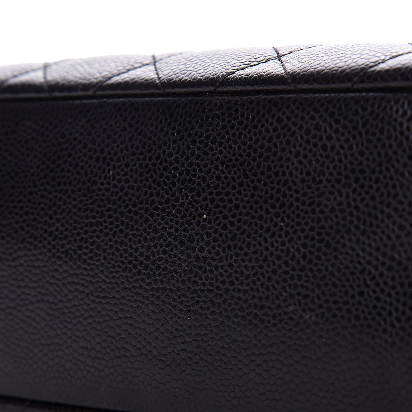 Caviar Quilted Petit Shopping Tote PST Black