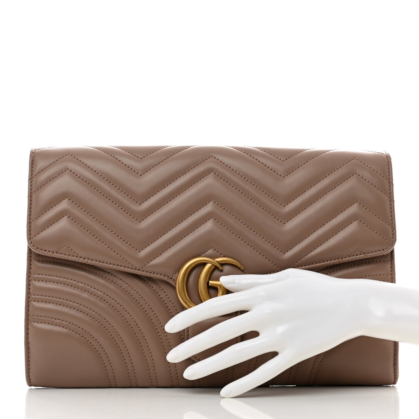 Calfskin Matelasse GG Marmont Clutch Porcelain Rose