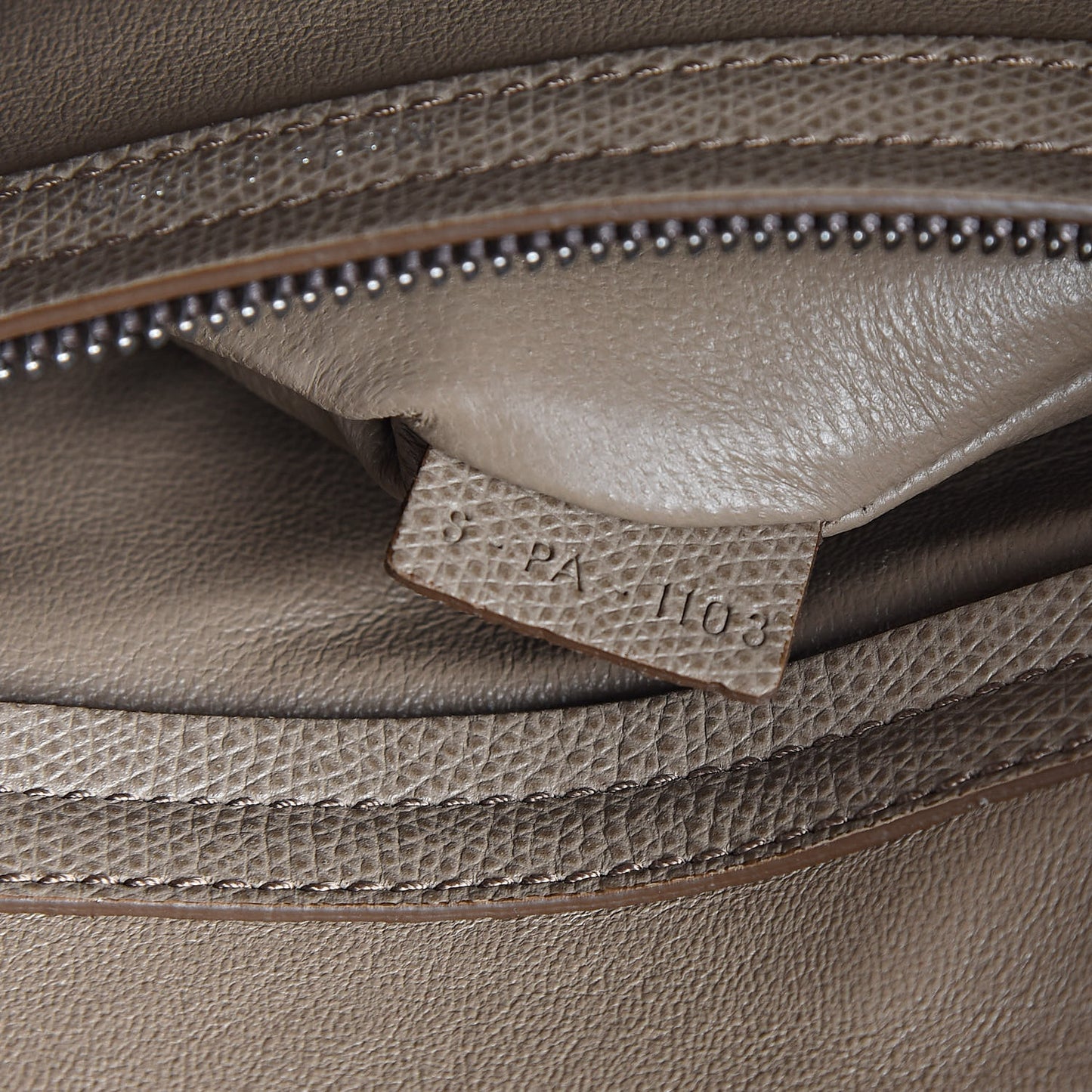 Grained Calfskin Medium Phantom Luggage Taupe