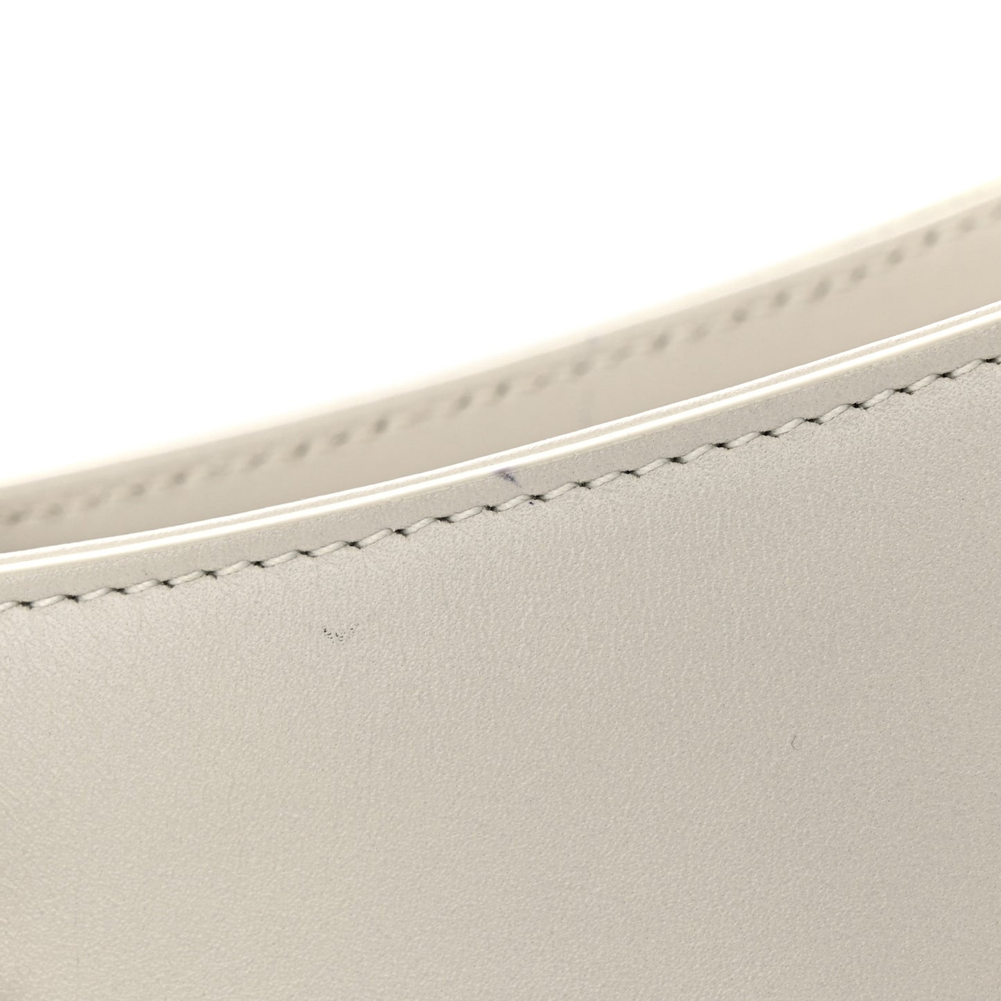 Smooth Calfskin Le 5 A 7 Hobo Blanc Vintage