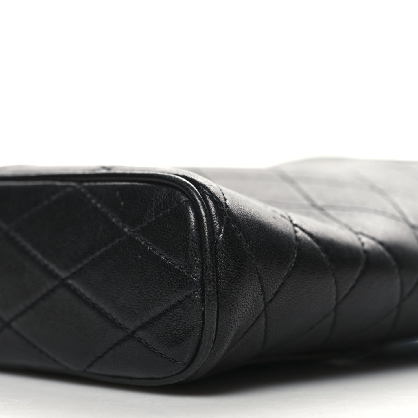 Lambskin Quilted Binocular Case Black