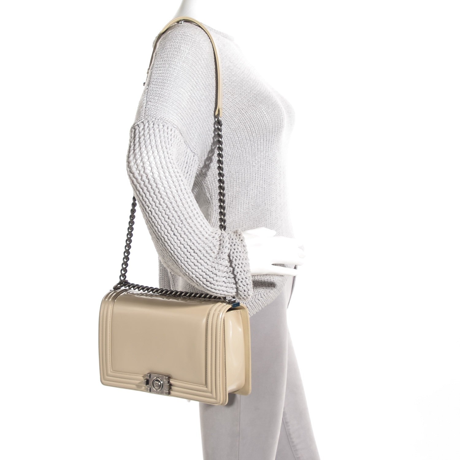 Chanel Glazed Calfskin New Medium Boy Flap Beige 2 of 8