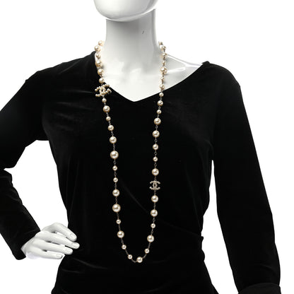 Chanel Pearl CC Long Necklace Gold 2 of 5