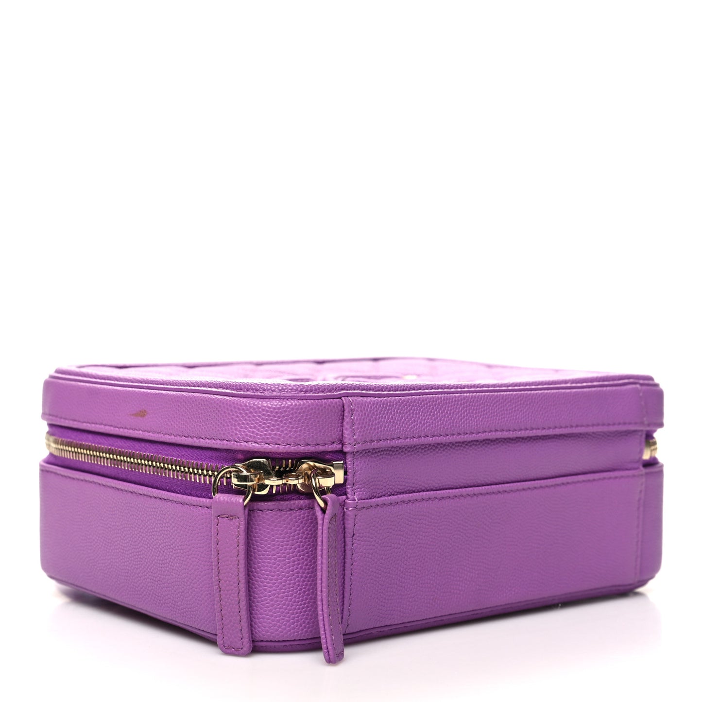 Caviar Quilted Medium CC Filigree Vanity Case Purple