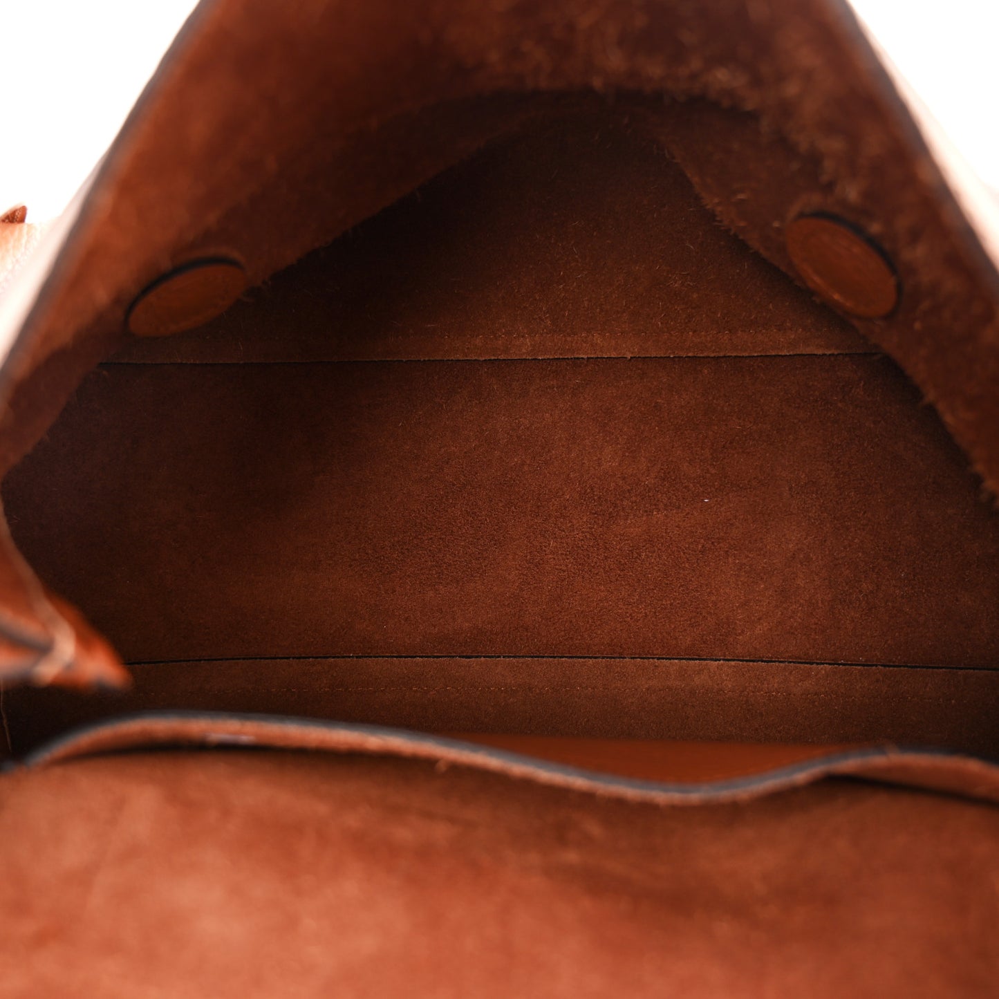 Heavy Grain Medium Alexa Chestnut