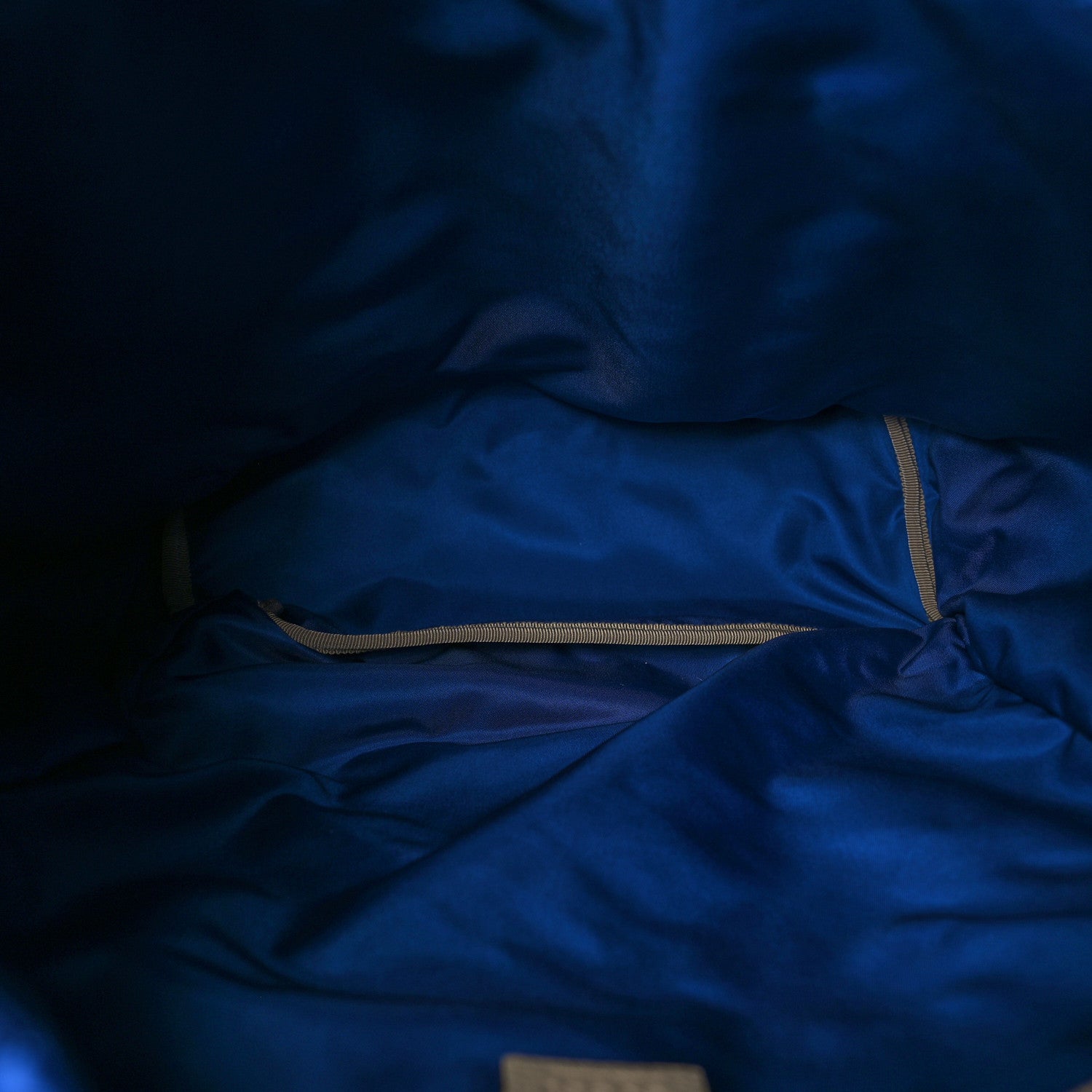 Gucci Econyl Nylon Monogram Off The Grid Utility Pocket Backpack Orient Blue New Plaster 5 of 9