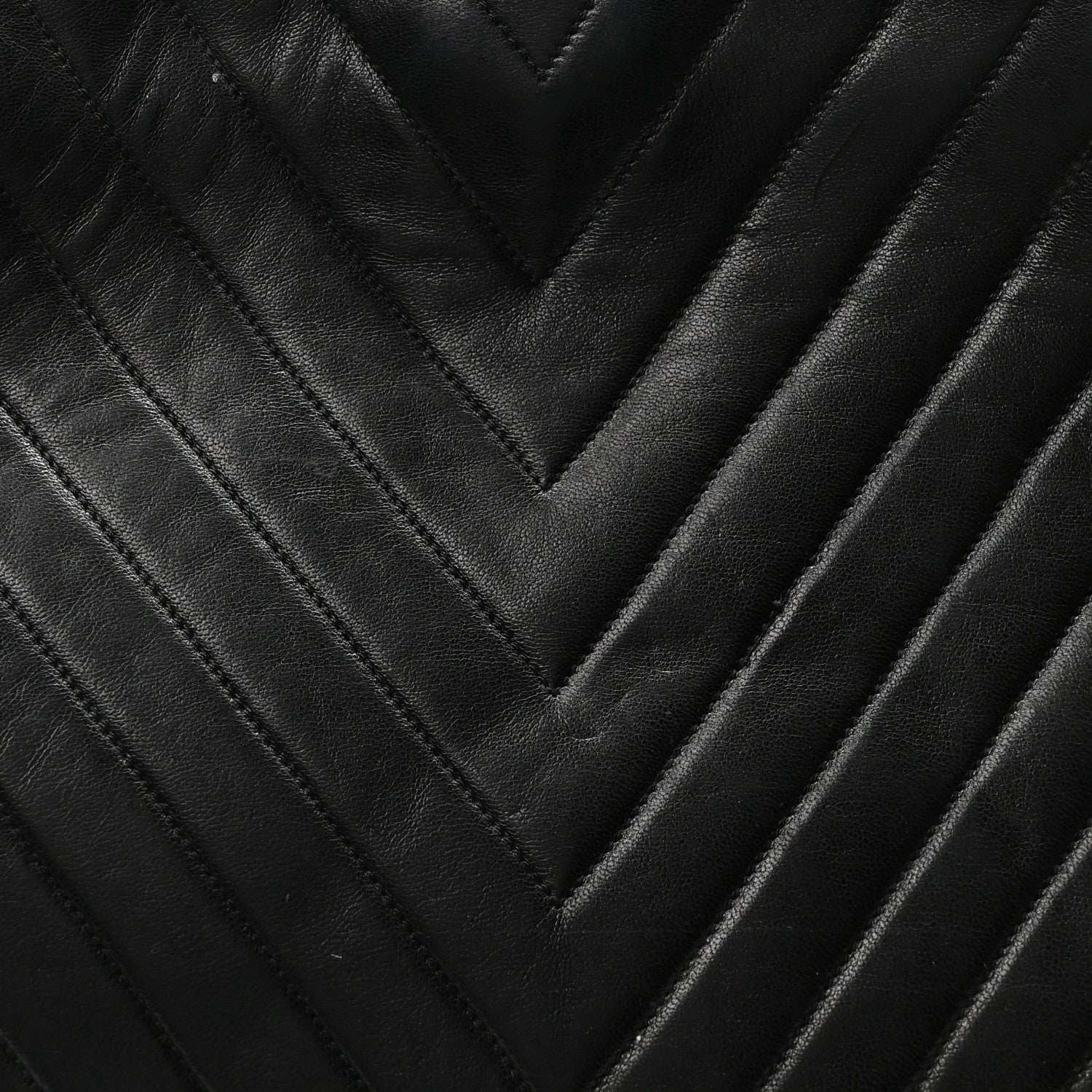 Chanel Lambskin Chevron Quilted Tote Black 7 of 9