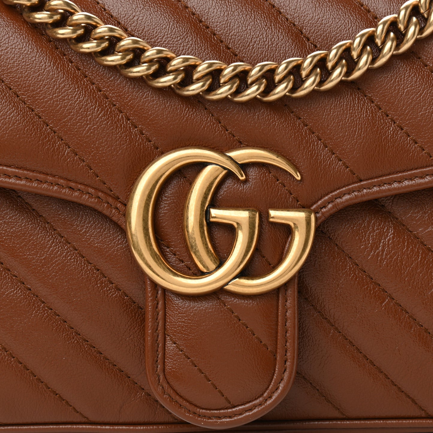 Azalea Calfskin Matelasse Diagonal Small GG Marmont Shoulder Bag Cuir